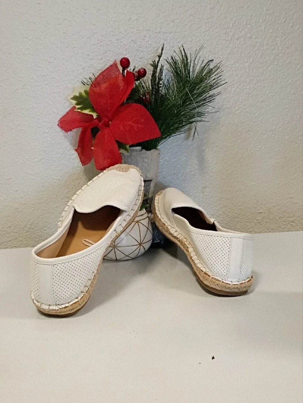 Time and Tru Women's Cream Perforated Espadrille Slip-Ons